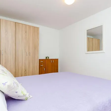 Lapad Gardin Apartman *