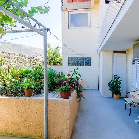 Lapad Gardin